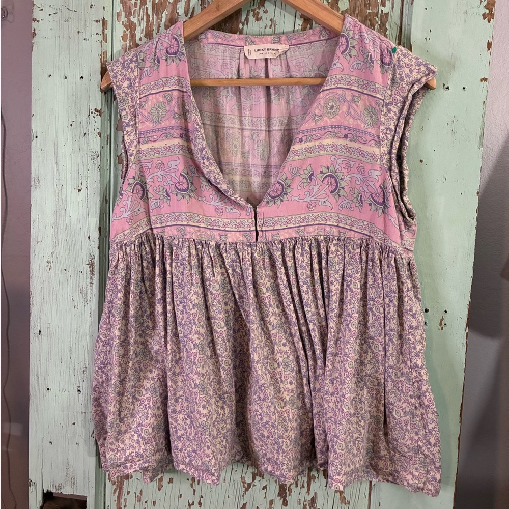 Women’s Lucky Brand pink floral paisley print top